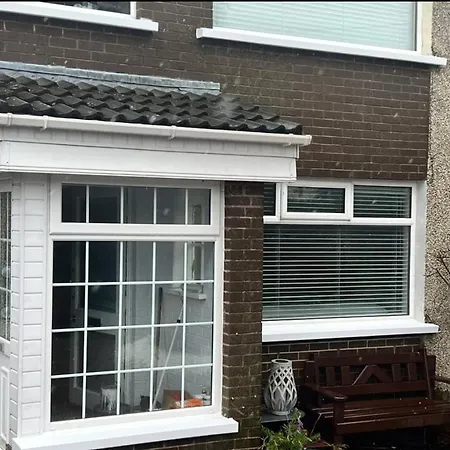 Lilas Bangor Ni Exterior photo